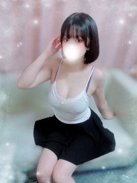 廣岡　すず